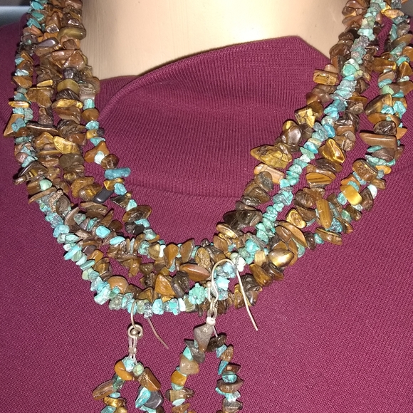 WONDERFUL!/ TIGERS EYE MULTIPLE STRING NECKLACE 💗 - Picture 8 of 8